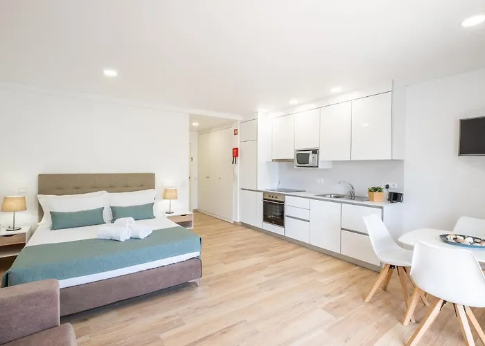 Апартаменти Guerreiro *